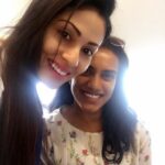 Sadha Instagram - I'm so glad I took this flight! 😀 My fan moment with the sport star who's made the nation more than proud!! Such a sweet and humble girl in person.. My admiration for her has only increased! ❤️ May God bless her with immense success!! #pvsindhu #nationspride #sportstar #badminton #indianbadmintonplayer