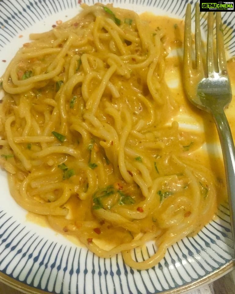 Sadha Instagram - #whatveganseat There's nothing that I miss while being Vegan! Everything plant based.. Healthy, delicious and cruelty free food.. #GoVegan #LiveAndLetLive #crueltyfree #dairyfree #meatfree #guiltfree #veganlife #vegansofig #veganforlife #plantbased #healthy #clean