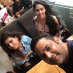 Sadha Instagram - @aacharyasandeepbhargava bhaiyya look what I found.. 😍 #brotherfromanothermother #blessed #gratitude