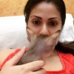 Sadha Instagram - The funniest selfie ever! 😂😂😂 With a cat in the frame you can never expect things to go your way! #catwoman #selfiegonewrong 🙈