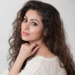 Sadha Instagram - ☺️ #actorslife #photoshoot #missmycurls
