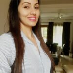 Sadha Instagram – There’s always a reason to smile!!! 😀😀😀
#morningpost #goodmorning #joy #happiness #gratitude #peace