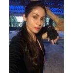 Sadha Instagram - The glow you get post a strenuous workout, it's real! 😅 #fitness #veganfitness #indianvegans #gymsession #sweatitout #workout #selfietime #nomakeup