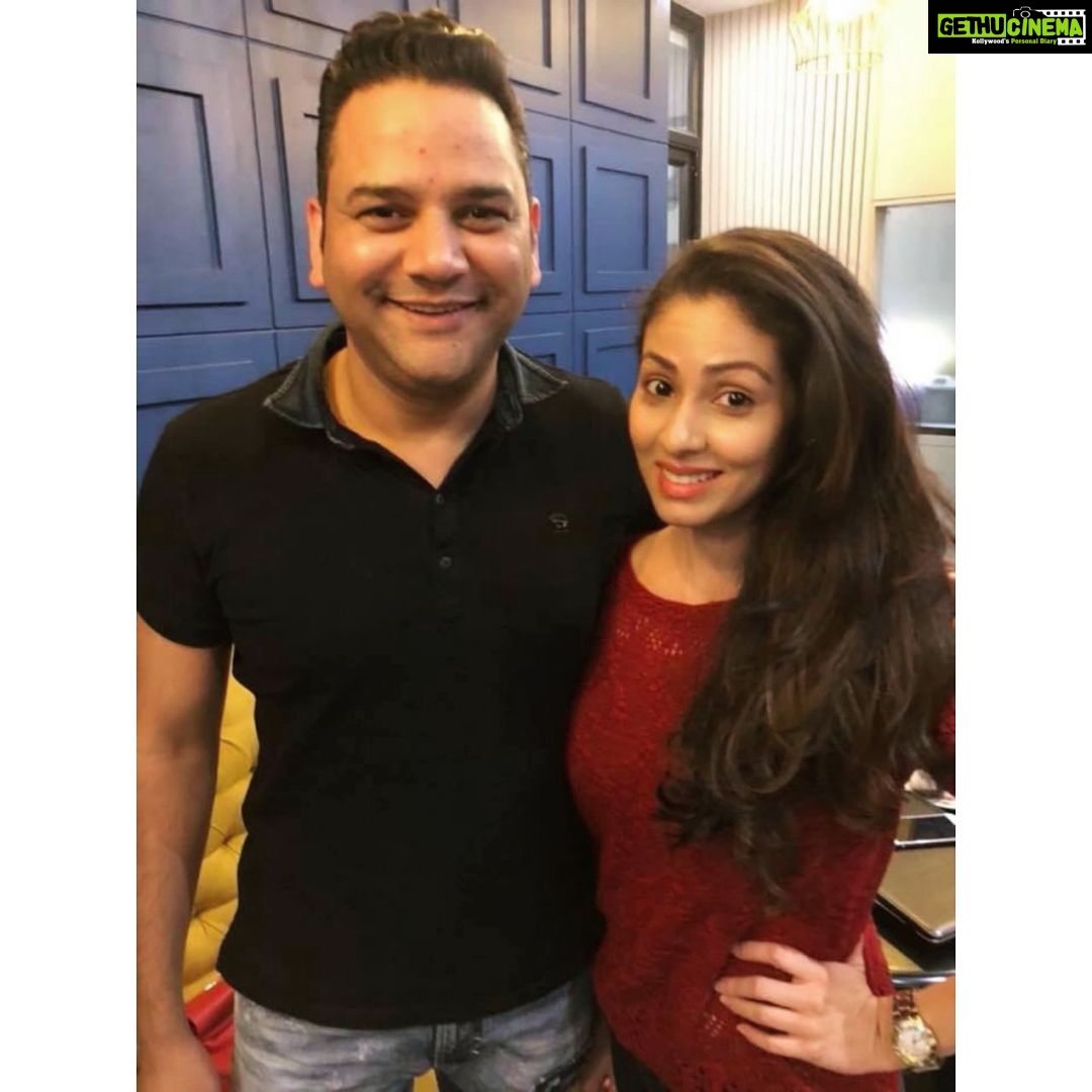 Sadha Instagram - God took really long to bless me with someone I can call my brother! Being the only child, I had always missed this beautiful bond.. But now I have you bhaiyya. Since you are miles away today, I'm sharing the pics i have of you! See you soon ❤️ Happy Rakhsabandhan!!! @aacharyasandeepbhargava #rakshabandhan #indianfestival #rakhi #brotherfromanothermother