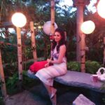 Sadha Instagram – #weekendvibes 💗💖