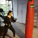 Sadha Instagram - The only reason for posting these workout videos is to promote Veganism! I decided to go Vegan only because of my love for animals but it has definitely helped me in other aspects of life too that I'd least expected. From increasing the endurance, stamina and strength to feeling light, not just physically but also mentally and spiritually. I no longer live with the guilt of torturing speechless/defenceless souls for any selfish reasons.. And health is the last thing you should be worried about when going Vegan.. Nothing can get healthier than a plant based diet! 💚🌱 #GoVegan #ChooseCompassion #FitnessFreak #cheerstohealthyliving #LiveAndLetLive #BeKind #Vegan #IndianVegan #actorslife #bethechangeyouwanttosee #livebyexample #gym #functionaltraining #goforit #strivingforperfection P.S.: The kicks need to go higher, working on it! 😬