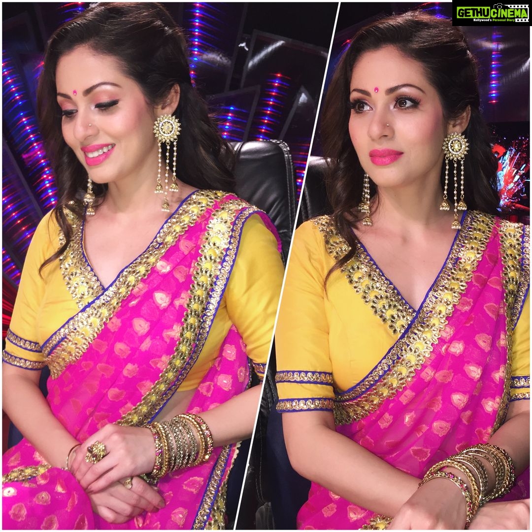Sadha Instagram - Ugadhi special!! #indiantradition #indianfestival #lovepink 💗💖 #selfdesigned #selfstyled