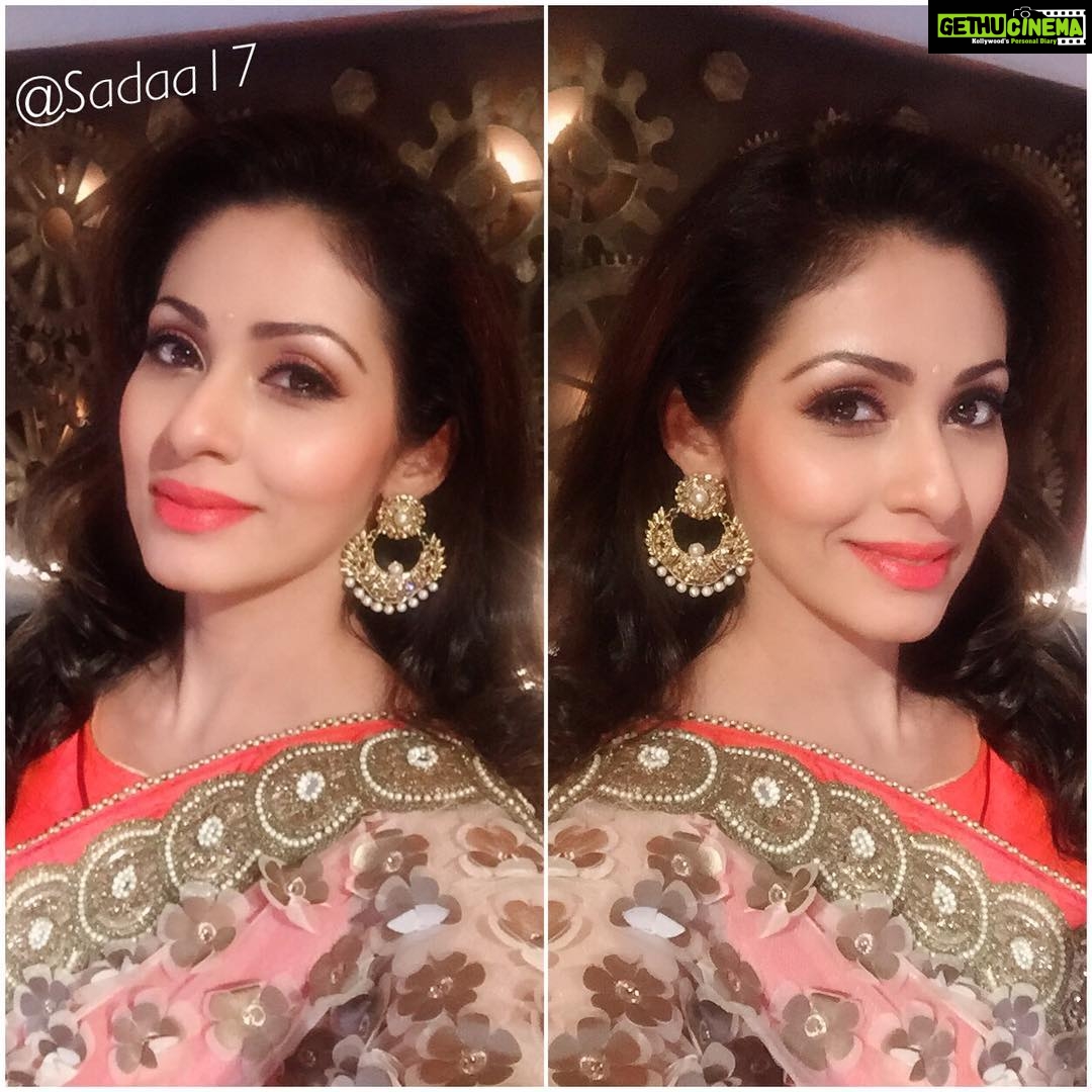Sadha Instagram - #judge #realityshow #danceshow #weekend #entertainment #lovedance #celebration 💃💃💃
