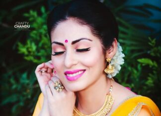Sadha Instagram - Ethnic dresses truly are dresses with a soul❤️❤️ #sadha #tollywoodactress #actresslife #actresslifestyle #traditionaldress #traditionaloutfit