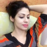 Sadha Instagram - #homesweethome 💞