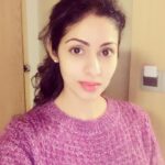 Sadha Instagram - 💕 #selfietime