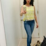 Sadha Instagram - #shoppingtime 😄