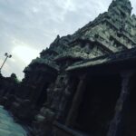 Sadha Instagram - Kancheepuram KailashVardan #temple 🙏