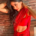 Sakshi Agarwal Instagram - Be obsessed with your own potential❤️ . Wardrobe: @ethereal_jewellery_ . #saree #sareelove #redsaree #sequencesaree #bling #abs #faluntyourstyle #indian #sakshiagarwalsaree #biggboss #redlips #redlipstick Chennai, India