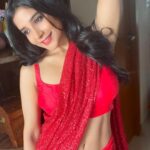 Sakshi Agarwal Instagram - Be obsessed with your own potential❤️ . Wardrobe: @ethereal_jewellery_ . #saree #sareelove #redsaree #sequencesaree #bling #abs #faluntyourstyle #indian #sakshiagarwalsaree #biggboss #redlips #redlipstick Chennai, India