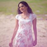 Sakshi Agarwal Instagram - Life takes you down many paths, But my favorite one leads to the beach❤️ . @kirtivassan @stepstonegroup . #adshoot #stepstone #anora #stepstoneresort #sakshiagarwal #beachaesthetic #beachlife #beachday #beachgirl Pondicherry