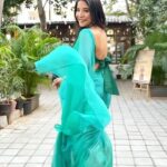 Sakshi Agarwal Instagram - Reigning my love for the Timeless classic❤️ . @anupama.krishnamachari @fab_by_faiza @swaadh @varnamalaweddingexperience #feelitreelit #instareels #sareereels #reelvideos #trending #sareevideos #mayyamayya #reels #viralvideos