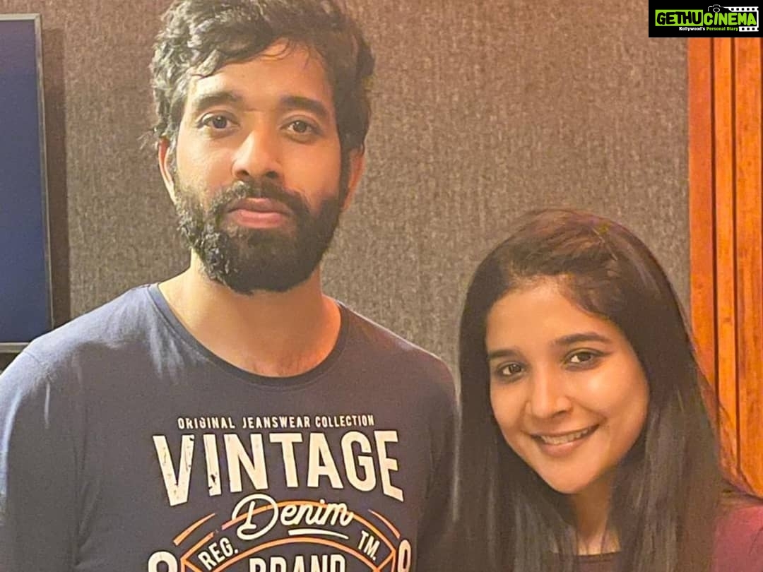 Sakshi Agarwal Instagram - Finished My Dubbing Portion for #Bagheera ! Had a Great time working with you & Thanks for the Opportunity @adhikravi sir ☺ @prabhudevaofficial @rv_bharathan_official @amyradastur93 @ganesan_sekar_official #selvakumarskdop @AbinandhanR #AntonyLRuben @njsatz