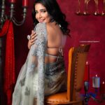 Sakshi Agarwal Instagram - The red rose speaks of love silently , In a language only known to the heart❤️ . Photography - @poovarasanphotography Costume - @helenatrendz MUA - @contourbynaveena Retouch - @retouch_by_arun Jewellery -@chennai_jazz Photography team @praveenraj_cinematographer @filmmaker_samvimal @vikashtharan @megaamadhusudhan . #valentineday #valentinesday #sakshiagarwal #saree #lacesaree #instapic #ootd #red #wild #rose #valentines_day