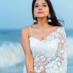 Sakshi Agarwal Instagram - 2022 bringing in a lot of happiness be like.. . #newyear2022 #happynewyear #newyearvibes . @ngrnandha @divastylistmakeupartistry7 @style_with_riz @tisisnaveen @teamaimpro Chennai, India