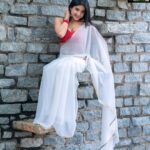 Sakshi Agarwal Instagram – ❤️❤️❤️
.

@raj_isaac_photography 
@hairandmakeupbynive 
@tisisnaveen 
@pugazhmuruganphotography 
@samikshx 
.
#sareebestforever #sareedraping #sareelover #sareeindia #prettygirl #gorgeous DakshinaChitra