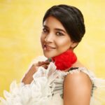 Sakshi Agarwal Instagram – Shine like the whole universe is yours☺️
.

Photography @rprasanavenkatesh

Outfit, Designing & Styling @soigne_official_

Designer house @vibha_the_boutique

Makeup @deepika.nathan

Hairstyle @hairtales.by.punithavathy

Team @_iam__adnan

.
#senorita #bellaciao #spanish #trysomethingnew #pretty #frill #lace #dance #positivevibes #happygirl #instapic #instamood Chennai, India