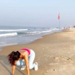 Sakshi Agarwal Instagram – Your biggest competition is you and only You!
Whichever city , your effort and hardwork should remain consistent!
Location doesn’t matter , season doesn’t matter 💞
.
Swipe🔛 for more routines
.
Workout routine includes all my favourites for a quick side and core workout ! Also managed to get the kettlebell to the beach❤️ 
.
#workout #fitfam #fitness #beachfitness #beachworkout #waves #water #motivation #goals #abs #sides #core #kettlebell #beachcardio The Leela Goa