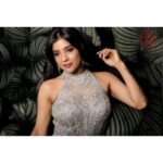 Sakshi Agarwal Instagram – Real is Rare💫
.

Photography- @rahuldev1177
Styling- @shreshta_iyer @shreshta_the_stylist 
Designer- @savinidii_official 
Mua- @promakeup_bridal_studio @makeupandhairbyrehana 
@samikshx 
.
#gown #sakshiagarwal #kollywood #mollywood #biggbosstamil Chennai, India