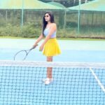 Sakshi Agarwal Instagram - I am living for the thrill’ . #instafeels #feelitreelit #tennis #tennisgirl #sports #sunday #vibing