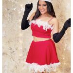 Sakshi Agarwal Instagram - Santa Claus comes tonight! No more days to count❤️ . Merry Xmas to you all❤️ . @fab_by_faiza . #christmas #jinglebells #merrychristmas #xmas #santaclaus #sakshiagarwal Chennai, India