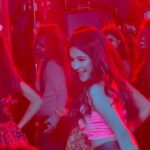 Sakshi Agarwal Instagram – A quick sneak peak into my upcoming single video track #YoBaby with my lovely team ✨✨
.
Lyrical video coming out today at 6pm🔥
.

@kingpictures567 @gowri.sankar @tr.bala @choreographer_sridhar  @Iamsakshiagarwal @zeroglycerinluv @rakeshambigapathyofficial
@sundar.nc @EditorGowtham @standy_choreographer 
@rayappmusic.movies @preethiartistry @tisisnaveen 
.
#singlevideo #albumsongstamil #albumsong #trendingreels #behindthescenes #kollywood #sakshiagarwal #instagramreels #feelitreelit #reelsinstagram #dancesong Chennai, India