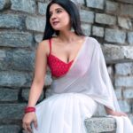 Sakshi Agarwal Instagram - I love me truly madly deeply and thats enough for the world to manifest and love me back❤️ . @raj_isaac_photography @hairandmakeupbynive . #sareebestforever #sareedraping #sareelover #sareeindia #prettygirl #gorgeous Chennai, India