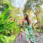 Sakshi Agarwal Instagram - Its not a Race but a Journey! Enjoy the moment🚴‍♀️ . #cycling #cyclinglife #bicycleride #goa #freshair #greenery #floraldesign #coords #sun #holidays #goodvibes The Leela Goa