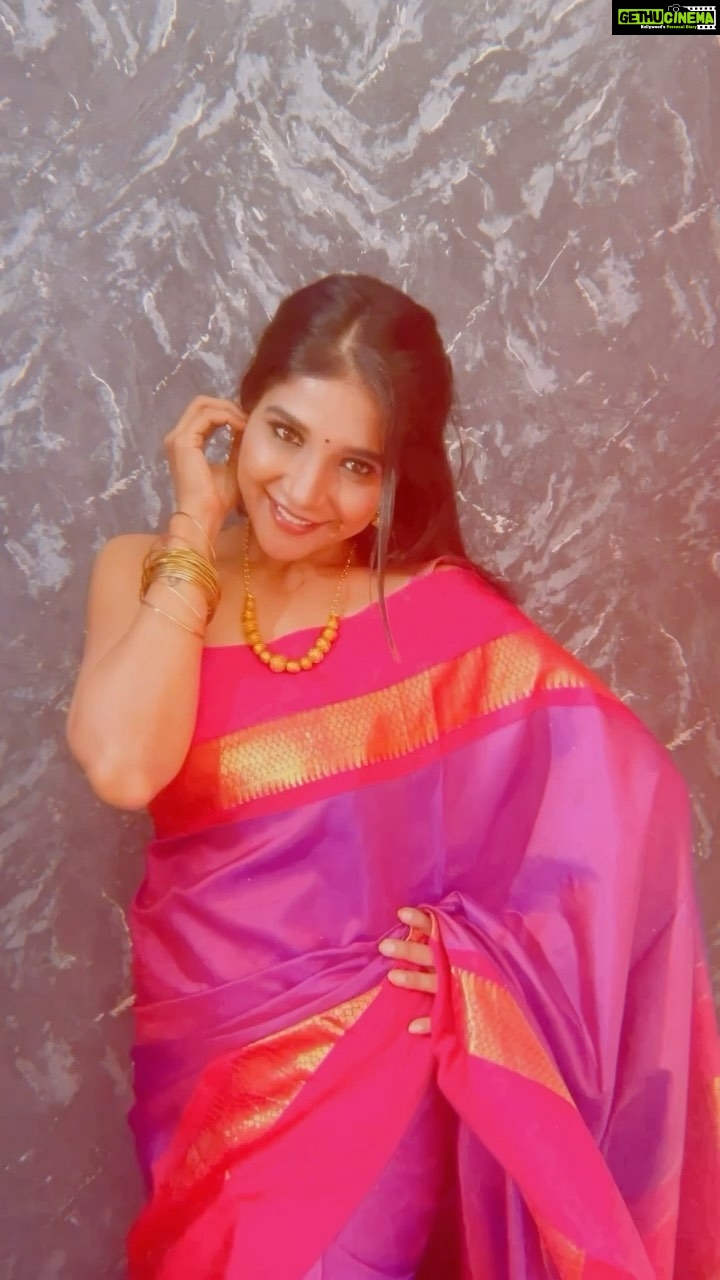 Sakshi Agarwal Instagram - Always love wearing a pretty silk south indian saree, what better than doing this on #karthigaideepam 💞💞 . #feelitreelit #instareels #silksarees #sareelove
