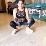 Sakshi Agarwal Instagram - Guys follow me on Josh, if you still haven’t! . #feelitreelit #josh @officialjoshapp #joshtamil #sakshiagarwal #workout #fitness #sixpack #motivation