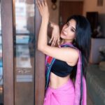 Sakshi Agarwal Instagram - 💞 . PC :- @raj_isaac_photography @tisisnaveen . #saree #traditional abs #sculpted myfav #hardwork #fitness #motivation #sakshiagarwal #nomakeup Chennai, India