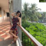Sakshi Agarwal Instagram - High tides ❤️ Good vibes . @pickyourtrail @icchennai InterContinental Chennai Mahabalipuram Resort
