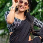 Sakshi Agarwal Instagram - Make them Stop and Stare’ . @swaadh @karthikakphotography @crownstonebyrevathi @tisisnaveen @swapnaareddyofficial . #halfsaree #candid #biggboss #tamil #kollywood #traditional #natural #instastory Chennai, India