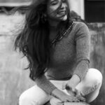 Sakshi Agarwal Instagram - Pure bliss✨ . @hakunamatata_sai @prayaga_artistry @tisisnaveen . #candid #blackandwhite Chennai, India
