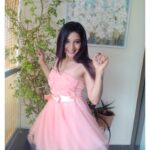 Sakshi Agarwal Instagram - I am just a happy soul, Doing my own thing Living my own life Learning every single minute Evolving every single day Spreading love to MY people Proud of where I am And excited about where I am going to be💞 . #pink #candid #natural #mood #dreams #lost #feelgood #biggboss #biggbosstamil #biggbosstamil3 #kollywood #mollywood #actress #sakshiagarwal #pink #lace #fairy #dreamy