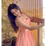 Sakshi Agarwal Instagram - Leave a little sparkle wherever you go💞💫 . #pink #candid #natural #mood #dreams #lost #feelgood #biggboss #biggbosstamil #biggbosstamil3 #kollywood #mollywood #actress #sakshiagarwal #pink #lace #fairy #dreamy Chennai, India