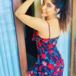 Sakshi Agarwal Instagram - Good evening my sweethearts. Tried contact lens after long time❤️😍😍 Do you like it? . #gorgeous #frill #frock #instadaily #weather #vibes #stayhome #staysafe #sakshiagarwal #biggboss #biggbosstamil #biggboss3 #floral #prettygirls Chennai, India