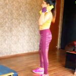 Sakshi Agarwal Instagram - Good evening sweethearts , I have included 8 very simple workouts using two 1 L water bottles( definitely not glass bottles 😝) for a complete body workout and obviously ABS/CORE Burn. . I had a lot of fun doing this workout , I am sure you are going to love it too, but you really have to be consistent for an obvious result, but trust me you will feel the stretch with this. I have been eating a lot and so extra workout to burn it off🔥 . Lets go, what are you waiting for? Repeat all of it (15*3) . #hiit #waterbottleworkout #homeworkout #stayhome #stayfit #fitfam #fitness #morivation #workout #abs #core #strength #instafit #puma @puma Chennai, India