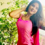 Sakshi Agarwal Instagram - The secret to happiness is not do what makes you happy, It’s to be happy during what you are already doing💓💞 . #quarantine #lockdown #stayhome #stayhappy #kollywood #mollywood #biggboss #biggbosstamil #instadaily #morningvibes #sakshiagarwal #traditional #ethnic #instamood Chennai, India