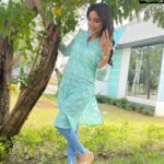 Sakshi Agarwal Instagram – What an awesome day shooting today!
#adshoot #anora #pondicherry #girlnextdoor #kurti #sakshiagarwal #shootmode #behindthescenes Anora Avarta, ECR, Pondy