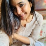 Sakshi Agarwal Instagram - If you want to stay Happy in Life.. Never be “Owner” of Love Always be a “Donor” of Love #quarantine #stayhome #staysafe #instalife #traditional #salwaar #quarantinelife