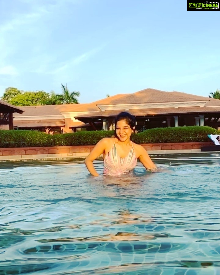 Sakshi Agarwal Instagram - Wanna go back to GOA!! Just need the fresh nd cold waterπππ But for now #quarantine daaaa!π₯π₯π₯ ITC Grand Goa