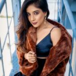Sakshi Agarwal Instagram – Confidence is the Sexiest Thing A Women Can Wear !  #SheMagazine
.
Styling:	@rebeccamaria_becky | @farahmohamed247
.
Photography: @maheshwarun.photography
.
Assist: @dante_boy_hastagging
.
HMU: @charmingbridesbysd
.
Accessories: @staplesandstatementsofficial
.
Hospitality:	@ambassadorhotelsgroup
.
She Team:	@its_mani_kandan | @prasanna__b | @jagdeesh_rajamani | @rajeshkumar__s | @call_me_as_sk_fan
@teamaimpro
