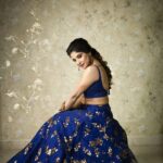 Sakshi Agarwal Instagram - You'll be amazed at what you attract after you start believing in what you deserve ! #VikatanNambikkaiAwards Outfit by @suhanyalingamofficial , HMUA by @viji_sharath - @makeup_sharathbhushan , Clicks By @cyril_eanastein