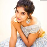 Sakshi Agarwal Instagram - Eyes can speak a lot! What do you think? Click: @navinraaj_photography Wardrobe: @vivahavastra @sangeethadhanasekaran Makeup :- @fathi_hairandmakeup #vikatanawards #redcarpetready